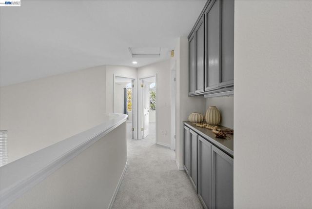 7892 Pineville Cir, Castro Valley, CA 94552