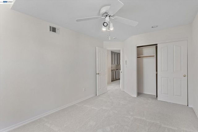 7892 Pineville Cir, Castro Valley, CA 94552