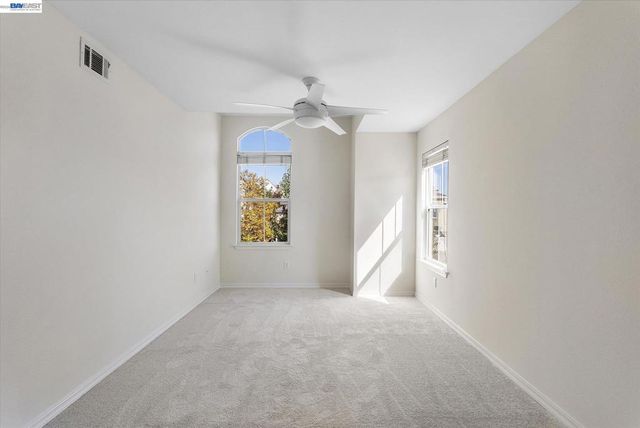 7892 Pineville Cir, Castro Valley, CA 94552