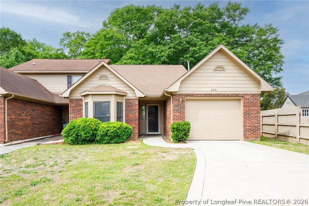 2591 Gotts Lane, Fayetteville, NC 28306