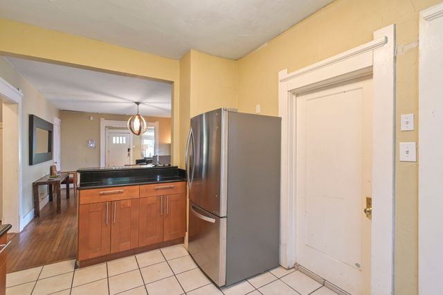 218 N Rosemont Avenue, Dallas, TX 75208