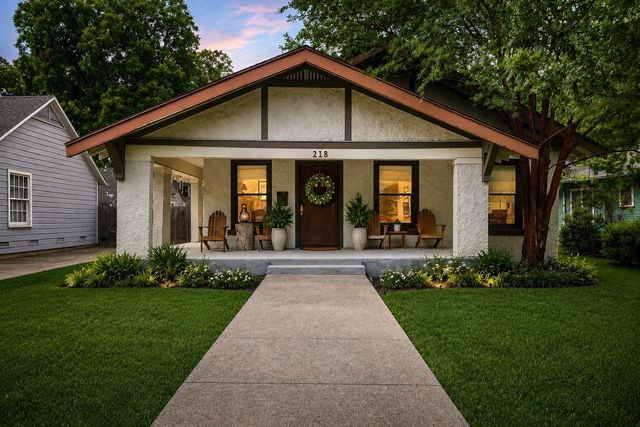 218 N Rosemont Avenue, Dallas, TX 75208