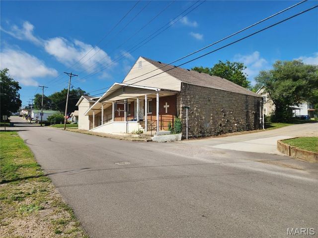301 S Division Street, Bonne Terre, MO 63628