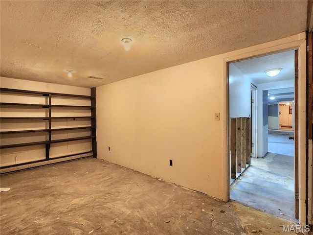 301 S Division Street, Bonne Terre, MO 63628