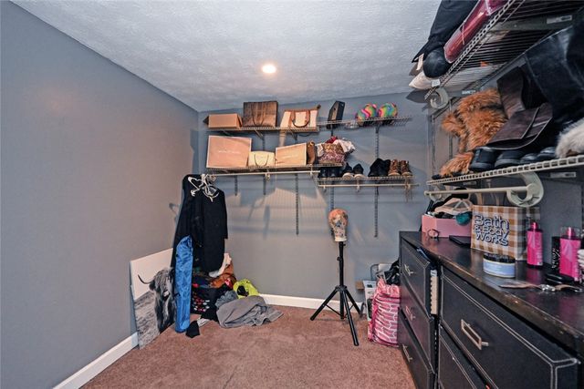 4042 Larkspur Drive, Dayton, OH 45406