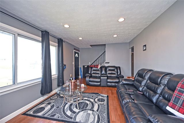 4042 Larkspur Drive, Dayton, OH 45406