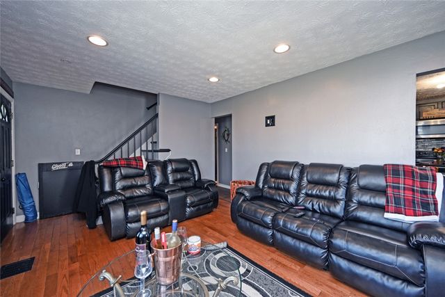 4042 Larkspur Drive, Dayton, OH 45406