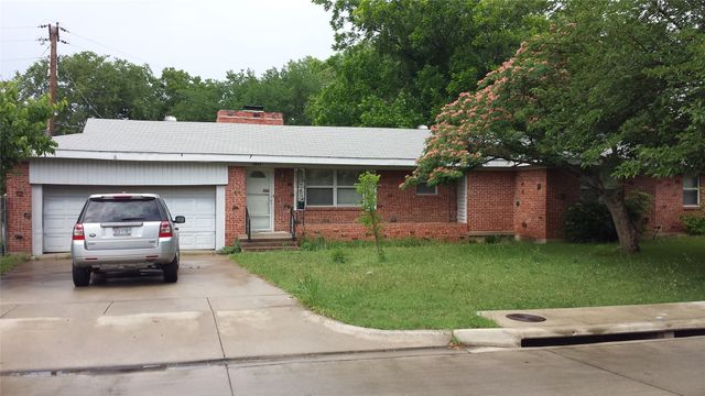 5633 Tourist Drive, North Richland Hills, TX 76117