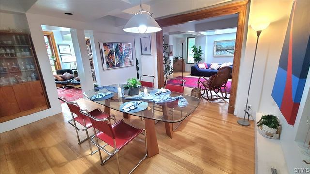 8054 Cazenovia Road, Manlius, NY 13104