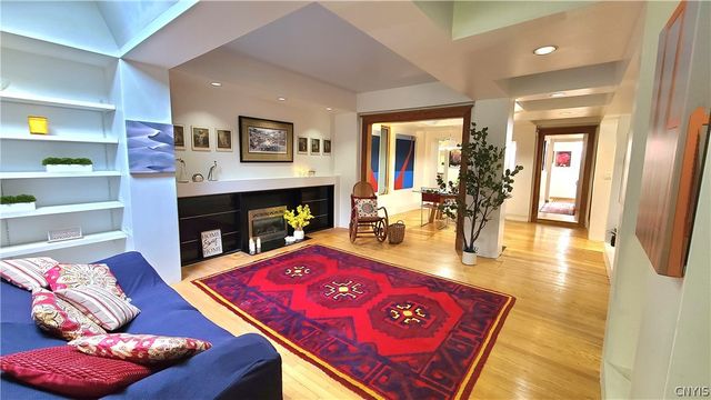 8054 Cazenovia Road, Manlius, NY 13104