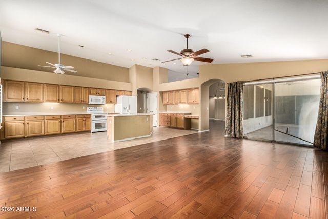 20432 N 87TH Lane, Peoria, AZ 85382