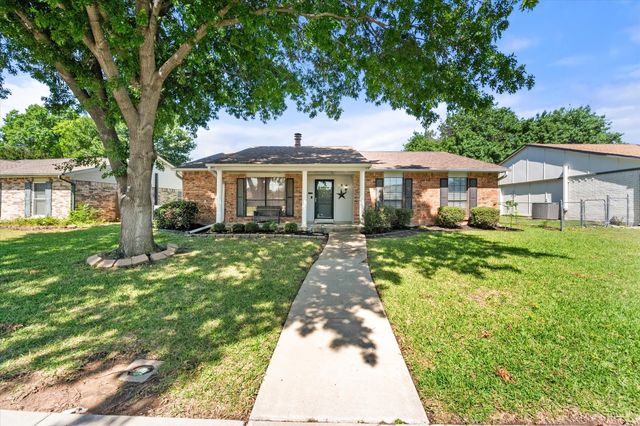 228 Willow Springs Drive, Coppell, TX 75019