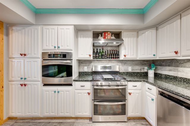 4115 Alpine Street, Paris, TX 75462