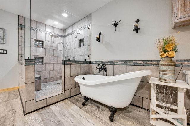 4115 Alpine Street, Paris, TX 75462