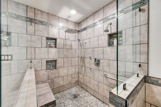 4115 Alpine Street, Paris, TX 75462