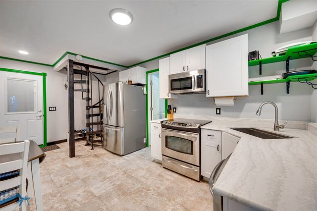 4115 Alpine Street, Paris, TX 75462