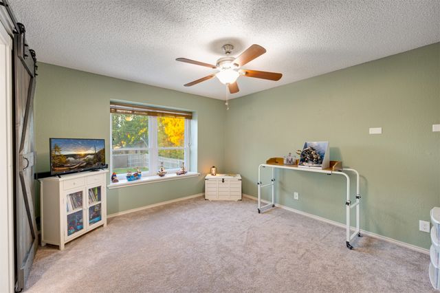 4115 Alpine Street, Paris, TX 75462