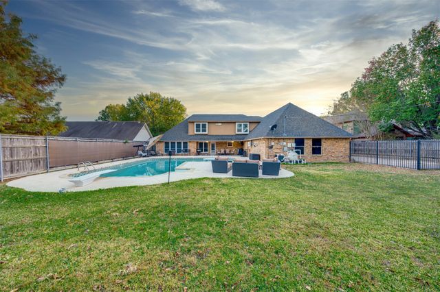 4115 Alpine Street, Paris, TX 75462
