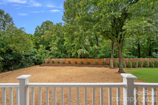 705 N Main Street, Davidson, NC 28036
