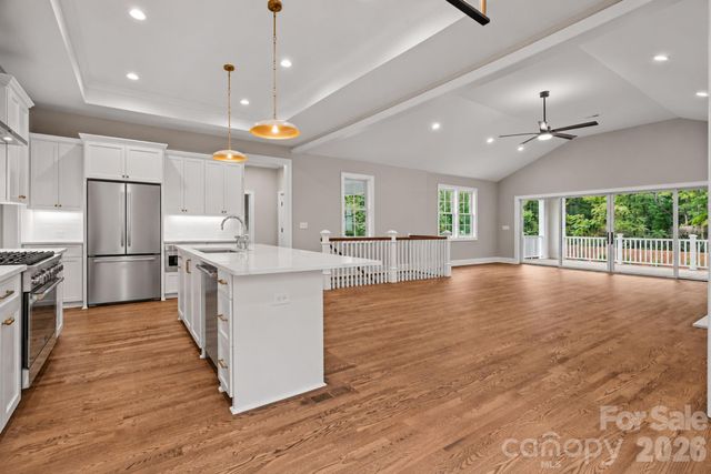 705 N Main Street, Davidson, NC 28036