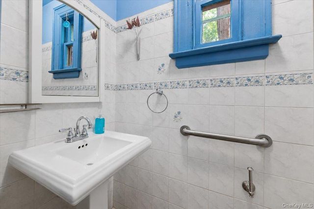 644 E 24th Street, Brooklyn, NY 11210