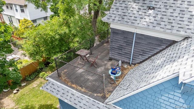 644 E 24th Street, Brooklyn, NY 11210