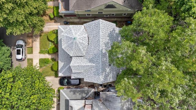 644 E 24th Street, Brooklyn, NY 11210