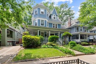 644 E 24th Street, Brooklyn, NY 11210