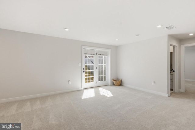 8705 DAVIS CT, Spotsylvania, VA 22553