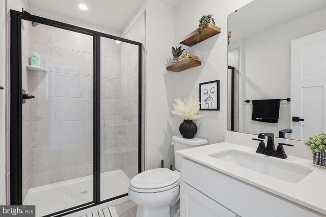 8705 DAVIS CT, Spotsylvania, VA 22553