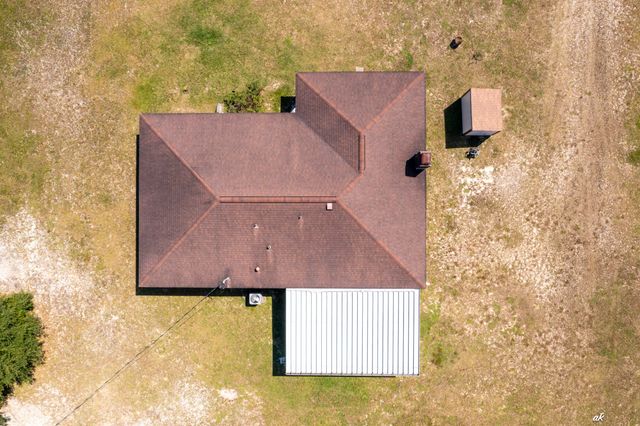 12835 Farm Road, Southport, FL 32409