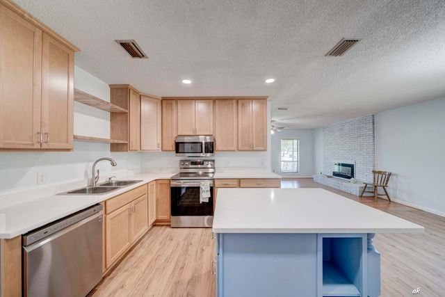 12835 Farm Road, Southport, FL 32409