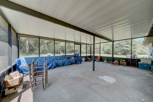 12835 Farm Road, Southport, FL 32409