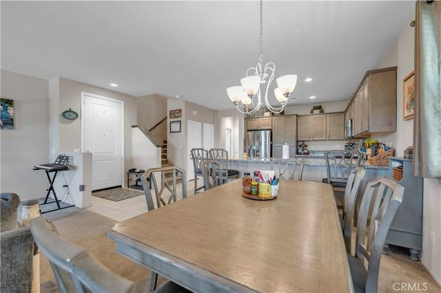 40042 Calle Real, Murrieta, CA 92563