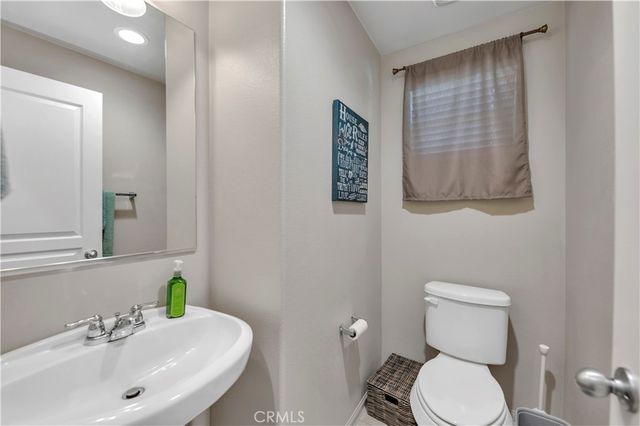 40042 Calle Real, Murrieta, CA 92563