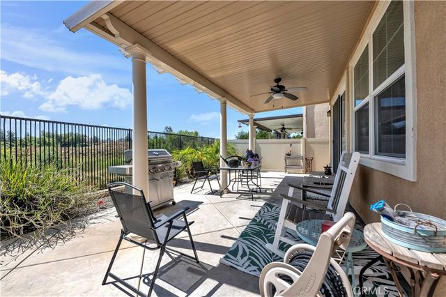 40042 Calle Real, Murrieta, CA 92563