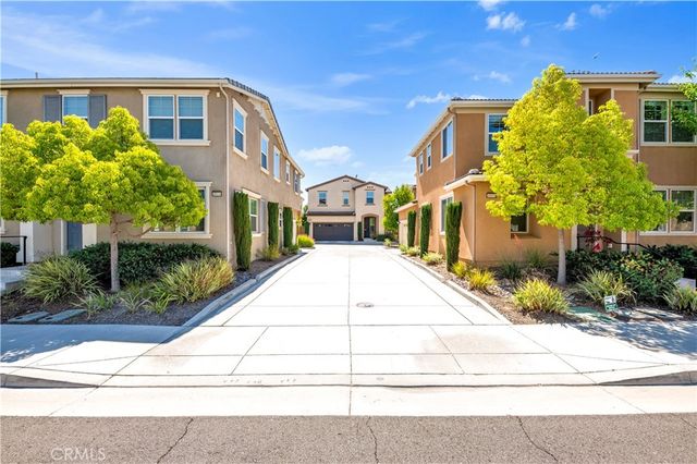 40042 Calle Real, Murrieta, CA 92563