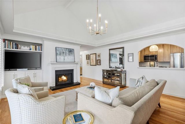 436 Ansley Walk Terrace NE, Atlanta, GA 30309