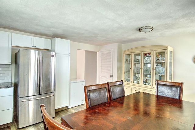 8 Ashby Street, Johnston, RI 02919