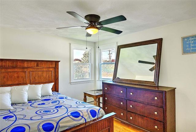 8 Ashby Street, Johnston, RI 02919