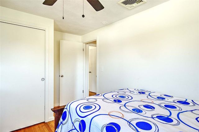 8 Ashby Street, Johnston, RI 02919