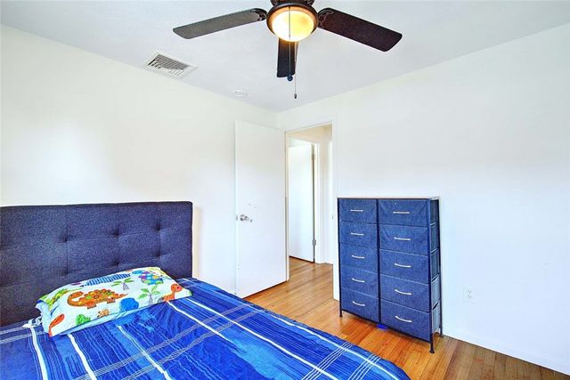 8 Ashby Street, Johnston, RI 02919
