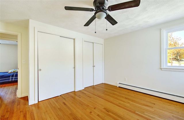 8 Ashby Street, Johnston, RI 02919