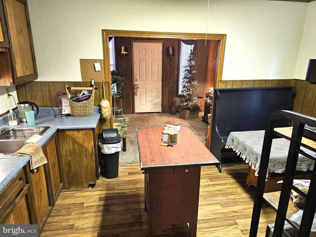 204-206 4TH AVE, Burnham, PA 17009