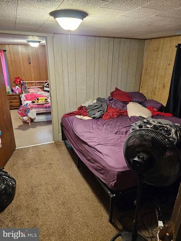 204-206 4TH AVE, Burnham, PA 17009