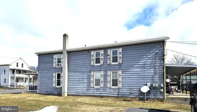 204-206 4TH AVE, Burnham, PA 17009