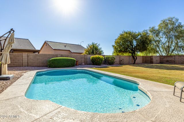 1823 E TYSON Place, Chandler, AZ 85225