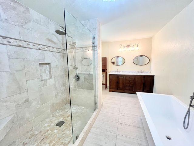 313 Santa Clara Street, Irving, TX 75062