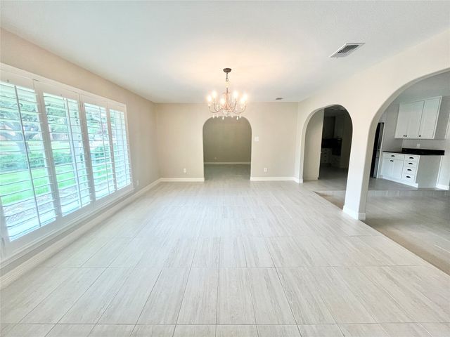 313 Santa Clara Street, Irving, TX 75062