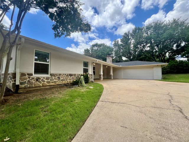 313 Santa Clara Street, Irving, TX 75062